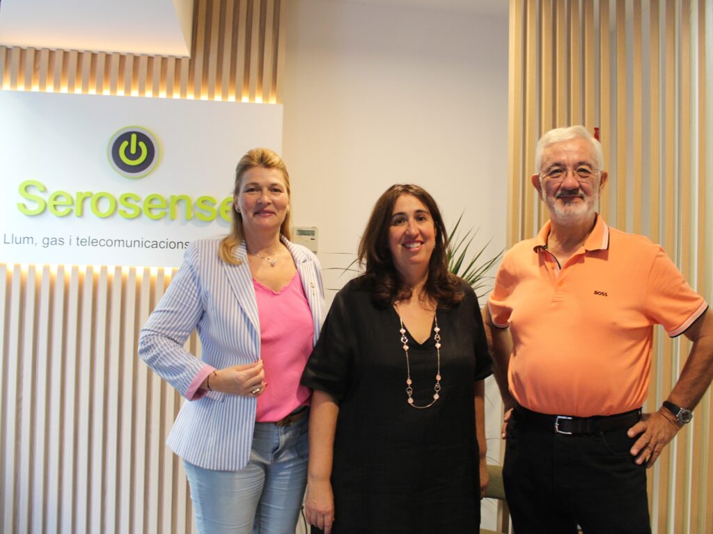 Begoña Iglesias, primera teniente de alcaldía del Ayto. de Lleida_ Montse Montull, gerente de Serosense, y Josep Bellera, presidente de la Zona Alta de Lleida